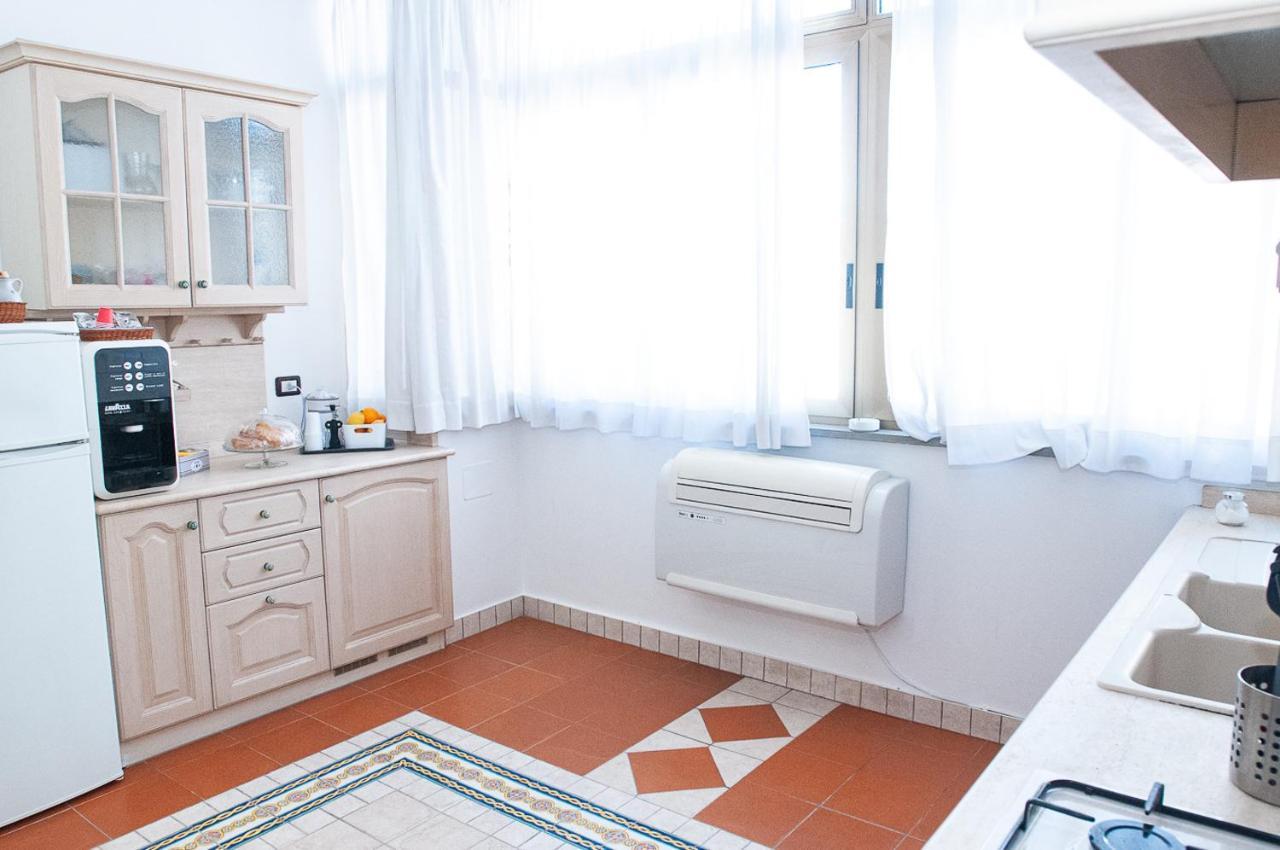 Labanca'S House Apartment โรม ภายนอก รูปภาพ